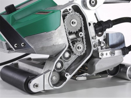 Сварочный автомат горячего клина GEOSTAR G7 - эффективная сварка мембран из полиолефинов